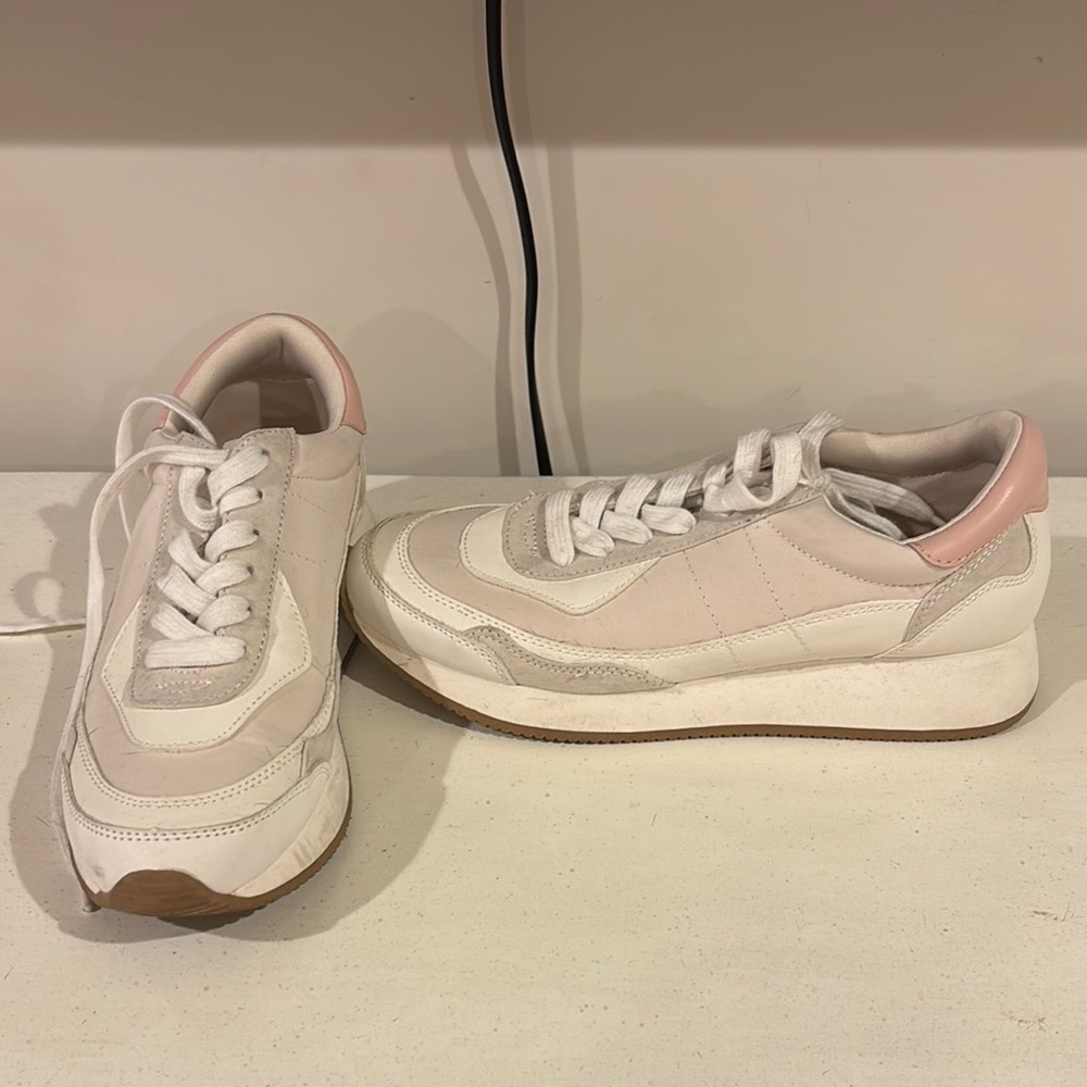 Universal Thread White and Pink Sneakers